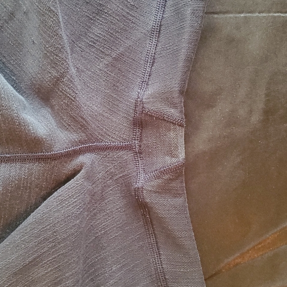 Lululemon pants - Picture 2 of 4